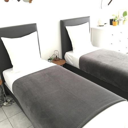 T2 Au Calme - Rond Point De Vannes Ναντ Εξωτερικό φωτογραφία